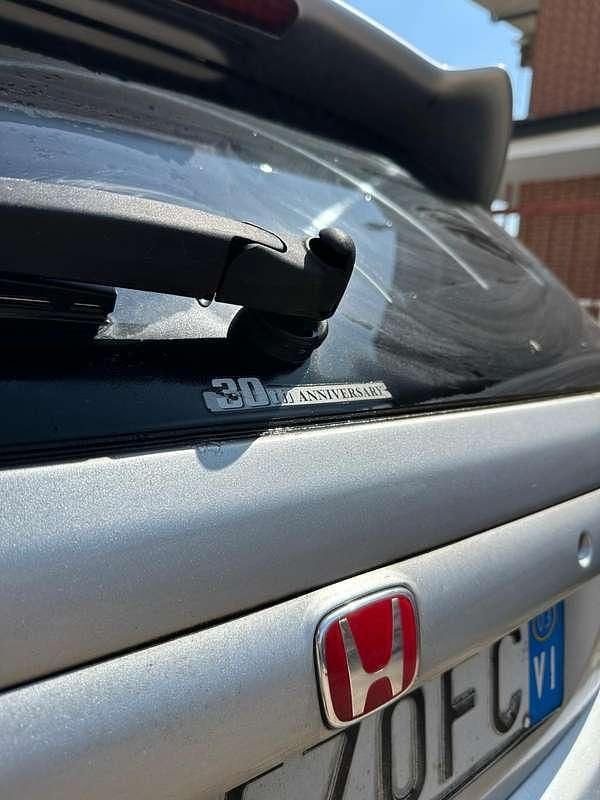 Usata Honda Civic Type R 200 CV (147 kW) 2003 Berlina