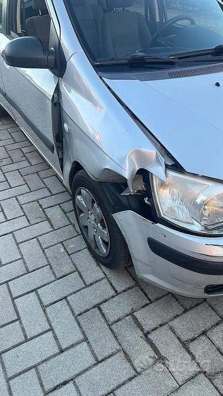 Usata Hyundai Getz 66 CV (48 kW) 2005 Grigio Utilitaria