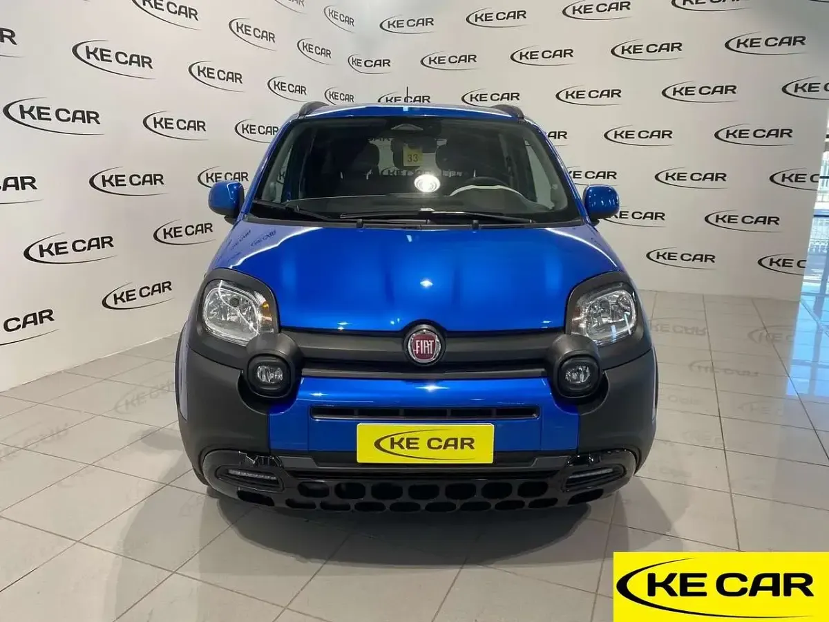 Usata Fiat Panda Cross Cross 69 CV (50 kW) 2025 Blu/azzurro Utilitaria