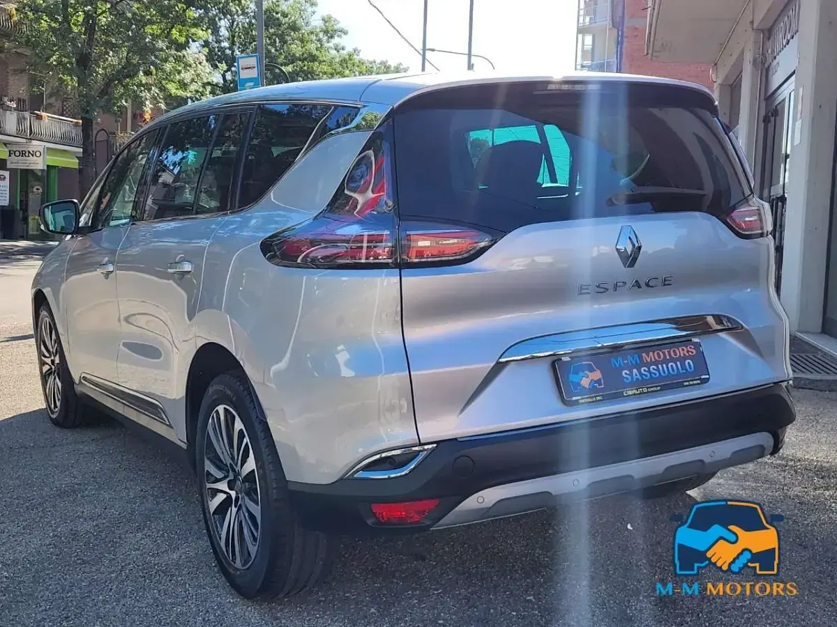 Usata Renault Espace Initiale Paris 160 CV (117 kW) 2018 Grigio Monovolume