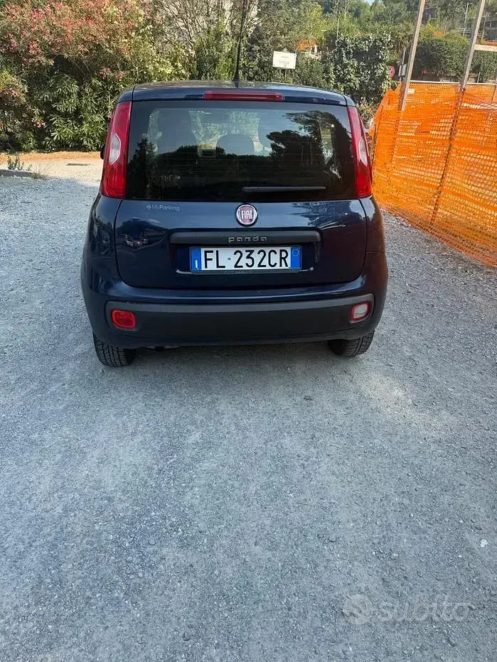 Usata Fiat Panda Lounge 95 CV (69 kW) 2017 Bluazzurro Utilitaria
