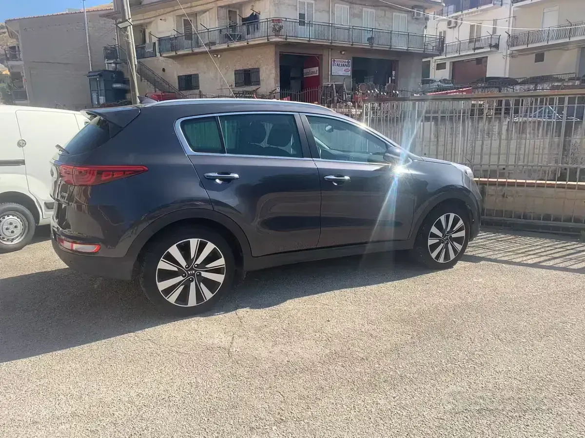 Usata Kia Sportage 115 CV (84 kW) 2018 Grigio SUV