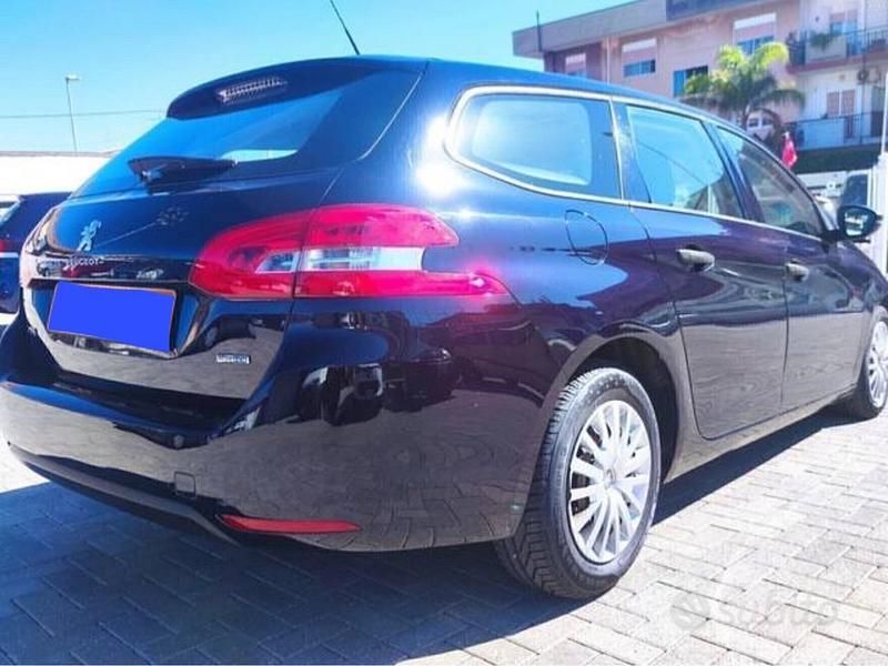 Usata Peugeot 308 SW 100 CV (73 kW) 2015 Blu Station wagon