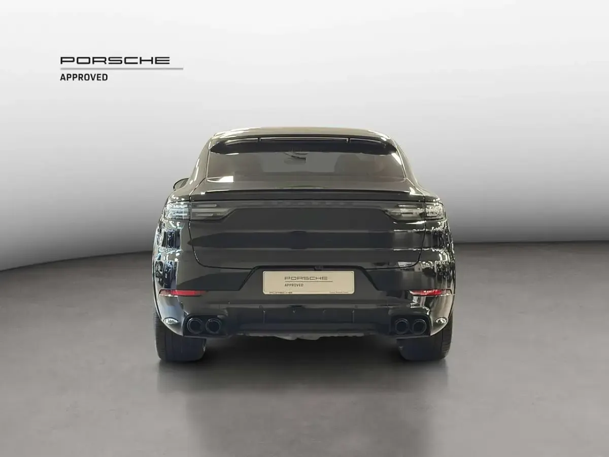 Usata Porsche Cayenne 462 CV (339 kW) 2022 Nero cromite SUV