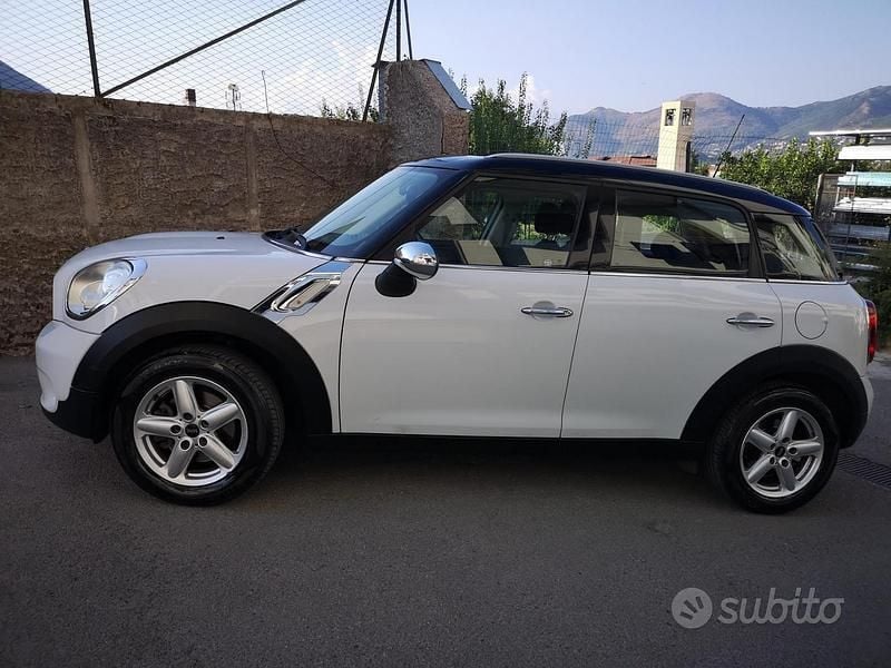 Usata Mini Countryman 111 CV (81 kW) 2013 Bianco SUV