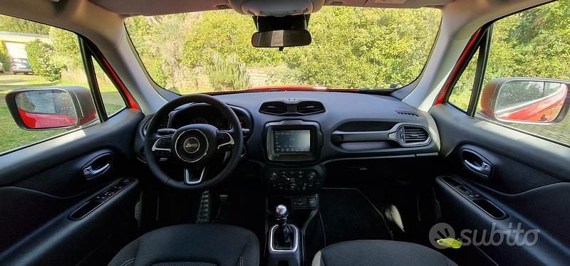 Usata Jeep Renegade Longitude 120 CV (88 kW) 2024 Rosso SUV