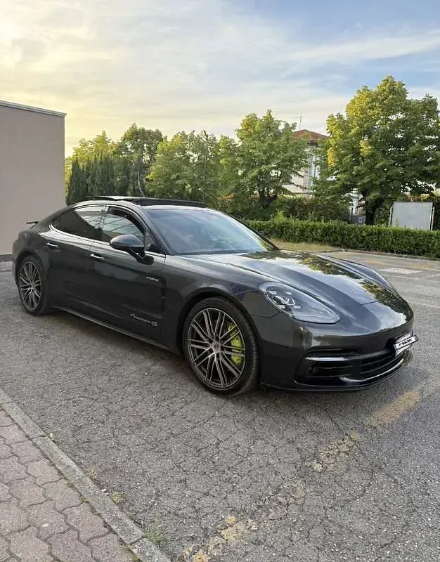Usata Porsche Panamera S E-Hybrid Sport Turismo 330 CV (242 kW) 2018 Utilitaria
