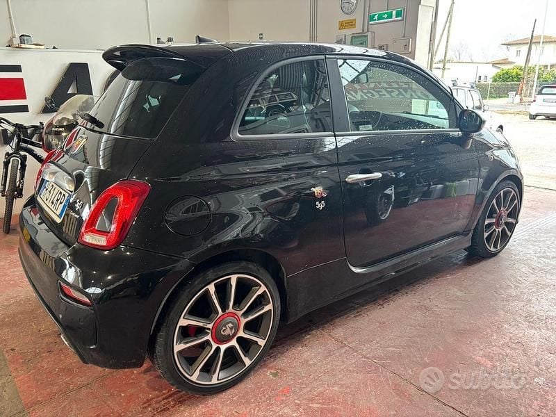 Usata Abarth 595 Turismo 165 CV (121 kW) 2017 Nero Utilitaria