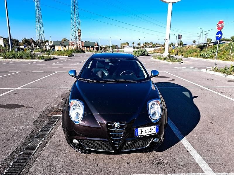 Usata Alfa Romeo MiTo 135 CV (99 kW) 2011 Nero Utilitaria