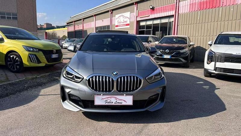 Usata BMW 120 M Sport 178 CV (130 kW) 2022 Grigio Utilitaria