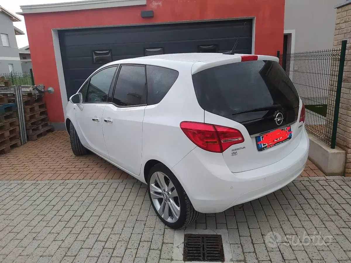 Occasion Opel Meriva Cosmo 120 ch (88 kW) 2011 Monospace