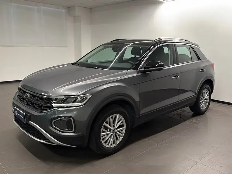 Usata VW T-Roc Life 116 CV (85 kW) 2025 SUV