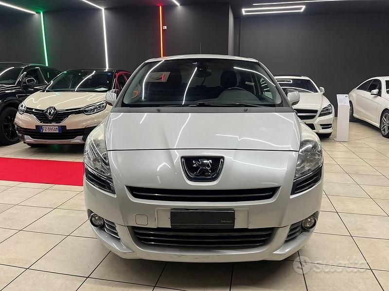 Brugt Peugeot 5008 Premium 112 HK (82 kW) 2010 Hvid MPV