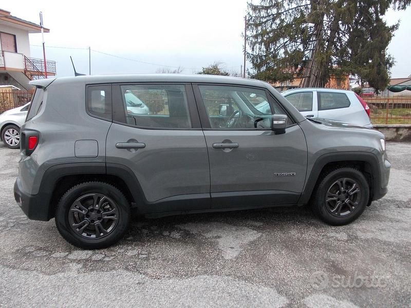 Usata Jeep Renegade Longitude 119 CV (87 kW) 2020 Grigio SUV