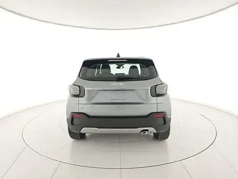 Nuova Jeep Avenger Altitude 109 CV (80 kW) 2025 Grigio SUV