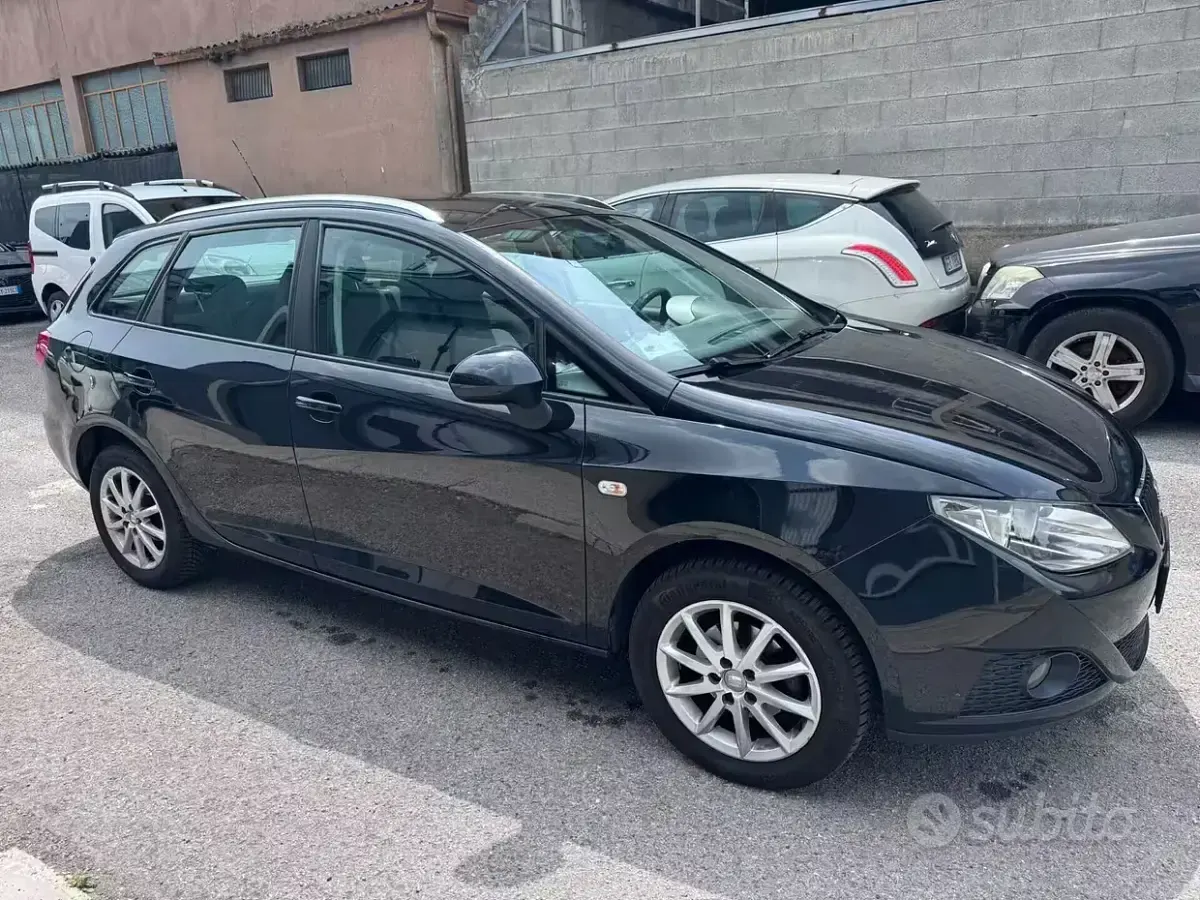 Usata Seat Ibiza ST Style 90 CV (66 kW) 2012 Nero Station wagon