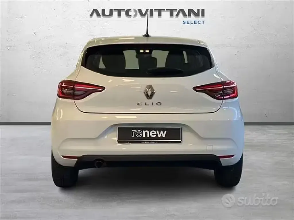 Usata Renault Clio V Equilibre 101 CV (74 kW) 2023 Bianco Berlina