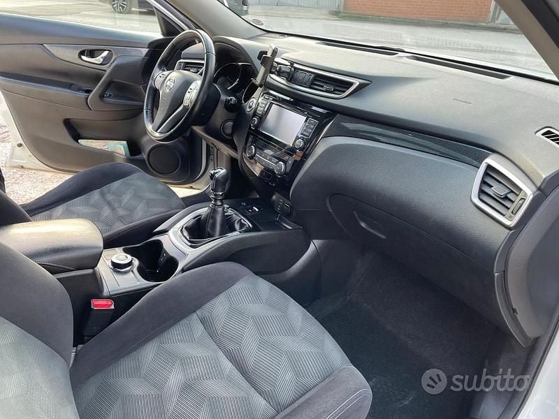 Usata Nissan X-Trail Tekna 131 CV (96 kW) 2014 Bianco SUV