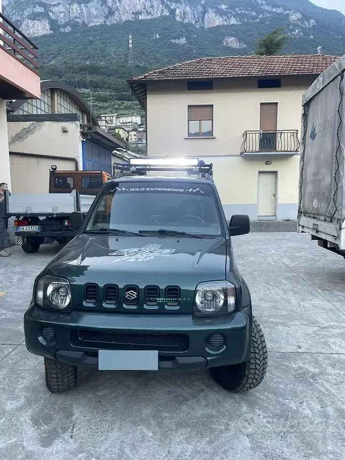 Usata Suzuki Jimny 80 CV (58 kW) 2000 Verde SUV