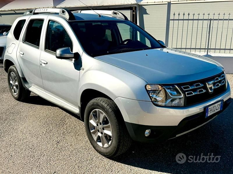 Usata Dacia Duster 110 CV (80 kW) 2017 Grigio SUV