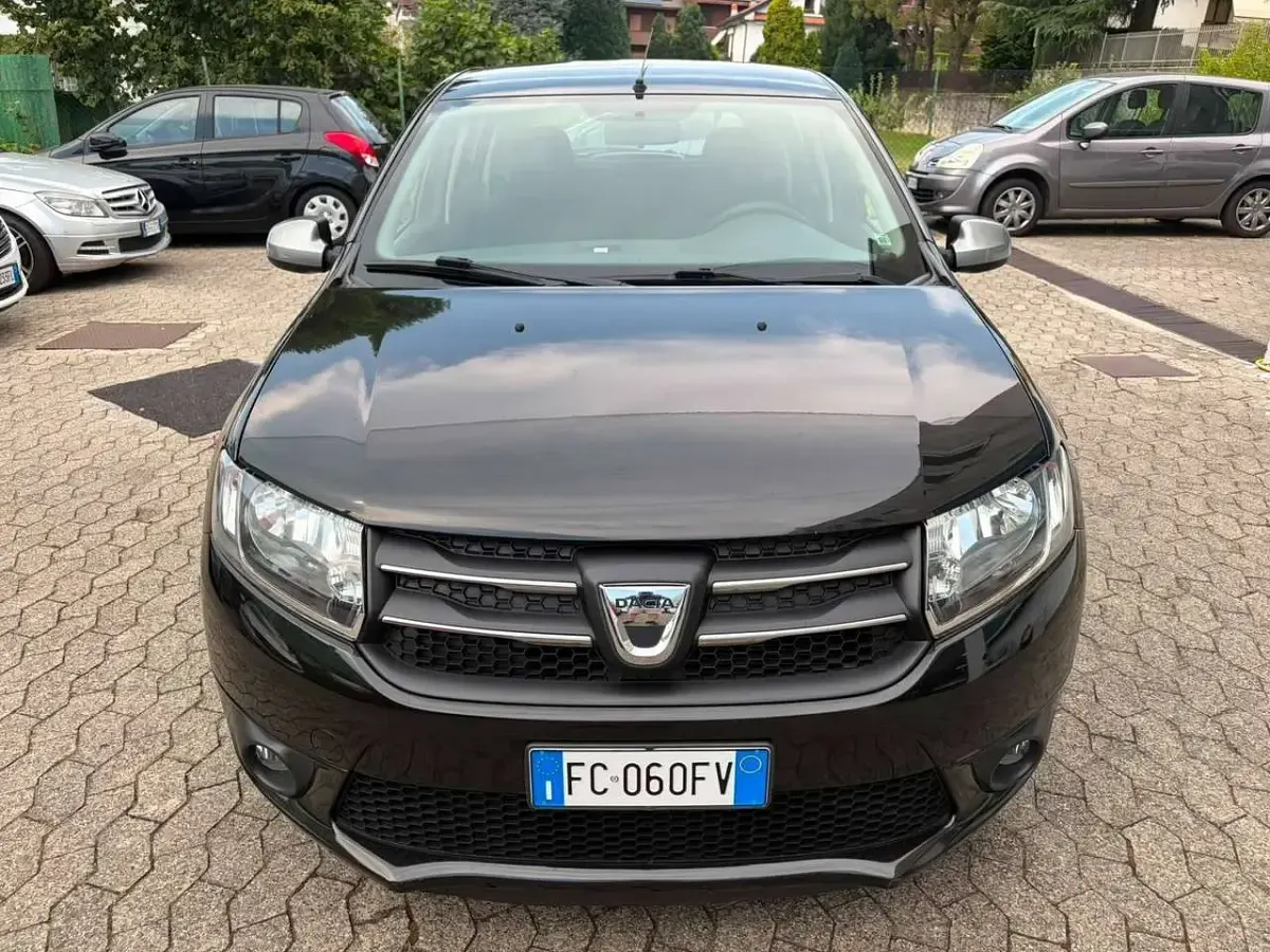Usata Dacia Sandero Lauréate 73 CV (53 kW) 2016 Other Berlina