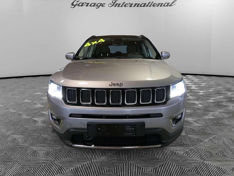 Usata Jeep Compass Limited 170 CV (125 kW) 2019 Grigio SUV