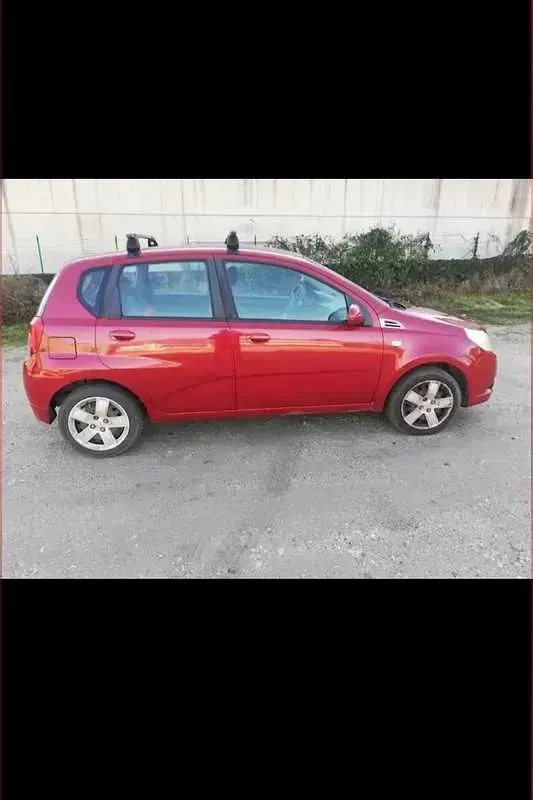 Usata Chevrolet Aveo 84 CV (61 kW) 2009 Rosso Berlina