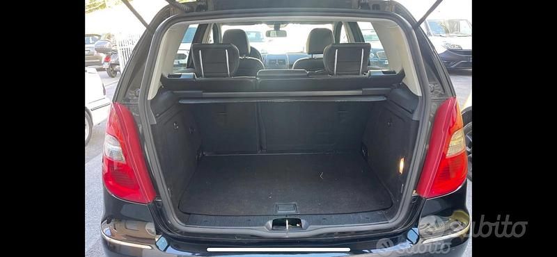 Usata Mercedes A160 2010 Nero Utilitaria
