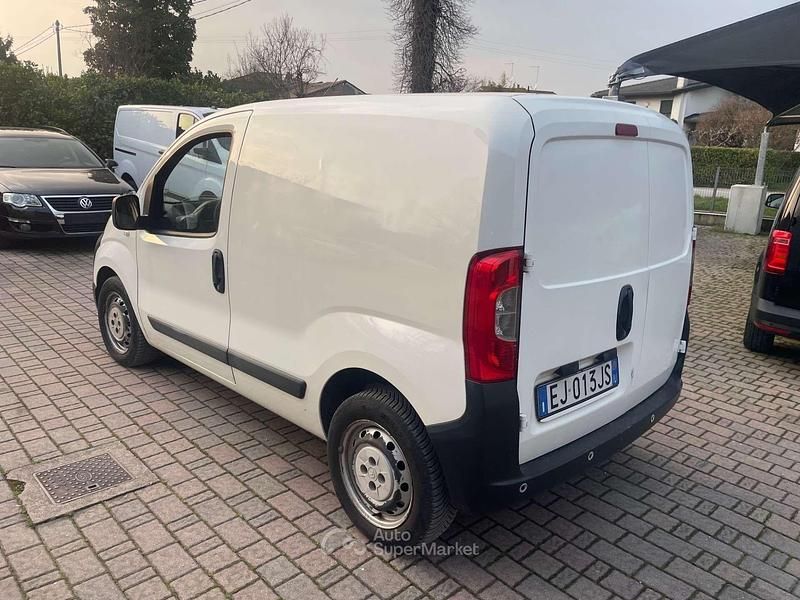 Usata Citroën Nemo 75 CV (55 kW) 2011 Bianco Monovolume