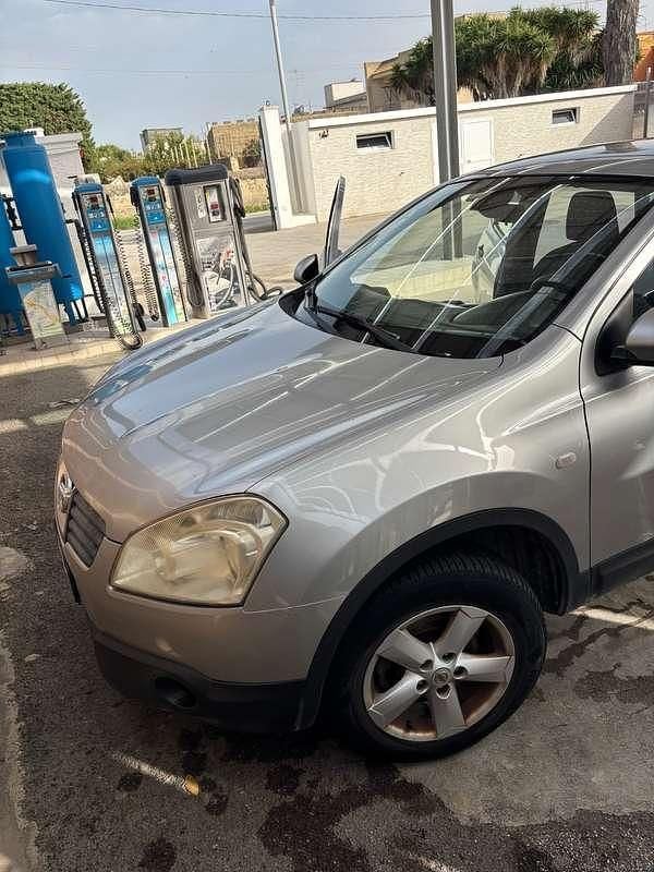 Usata Nissan Qashqai +2 Visia 117 CV (86 kW) 2011 Argento SUV