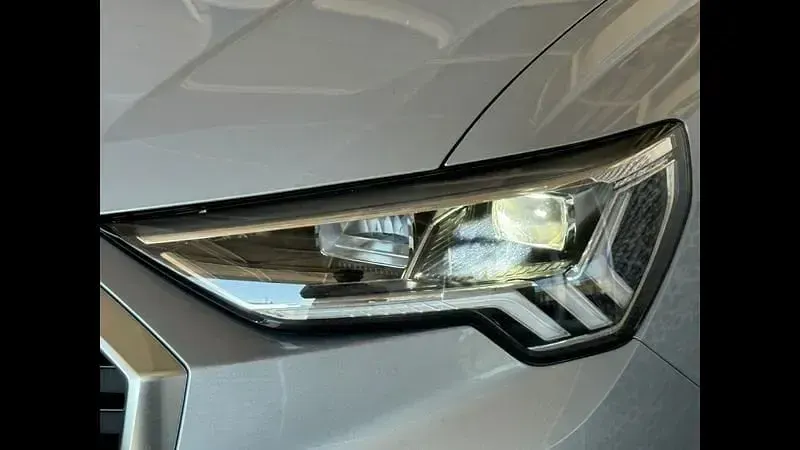 Usata Audi Q3 Advanced 150 CV (110 kW) 2025 Argento SUV