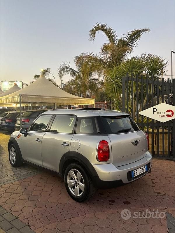 Usata Mini Cooper Countryman Business 90 CV (66 kW) 2016 Grigio SUV