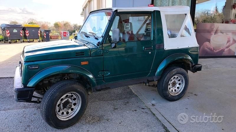 Usata Suzuki Samurai 1998 SUV