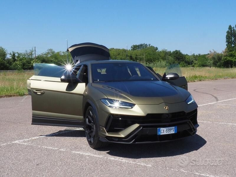Nuova 2025 Lamborghini Urus SUV | 370.000 € (Cara) - Immagine 1/4