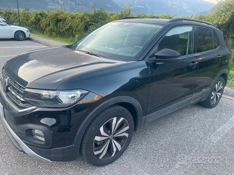 Nero Usata 2022 VW T-Cross Style SUV | 19.000 € (Buon prezzo) - Immagine 1/4
