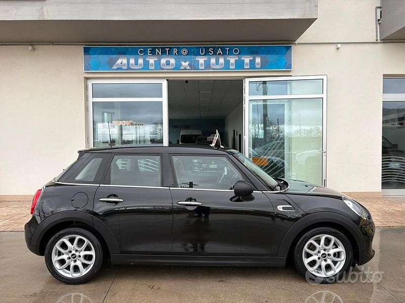 Usata Mini One D Hype 95 CV (69 kW) 2016 Nero Utilitaria