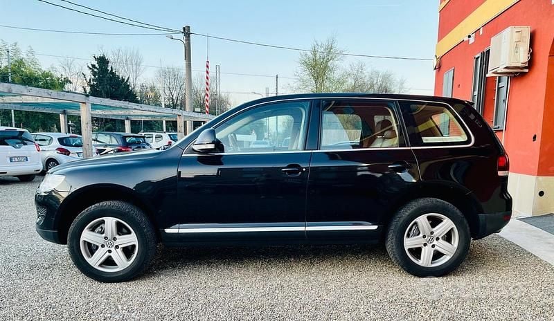 Usata VW Touareg Executive 240 CV (176 kW) 2008 Nero SUV