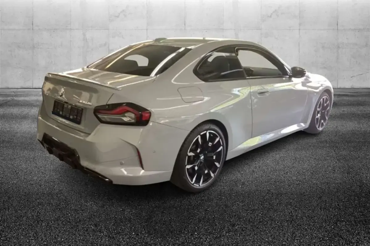 Usata BMW M240i 374 CV (275 kW) 2025 Grigio Coupé