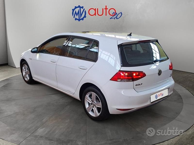 Brugt VW Golf VII Highline 110 HK (80 kW) 2014 Hvid Sedan