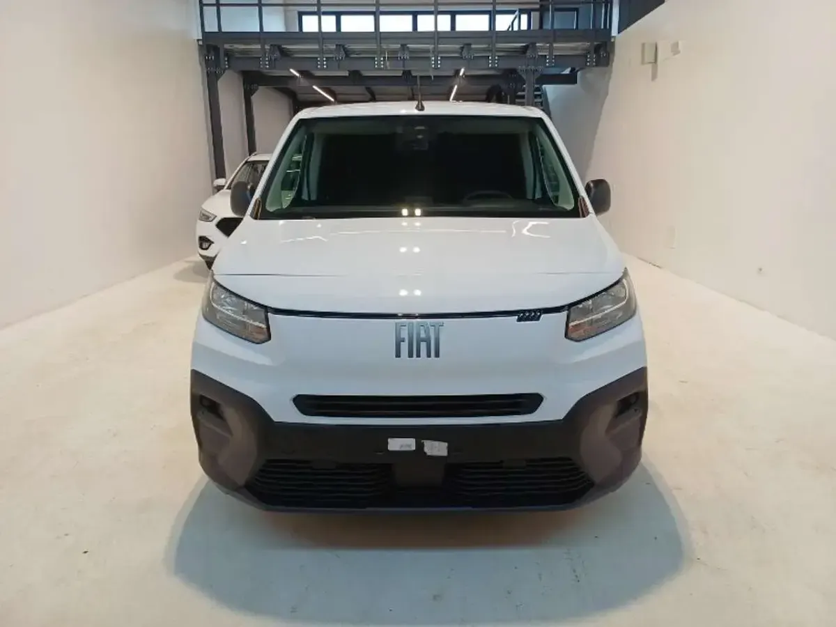 Nuova Fiat Doblò 102 CV (75 kW) 2026 Bianco Monovolume