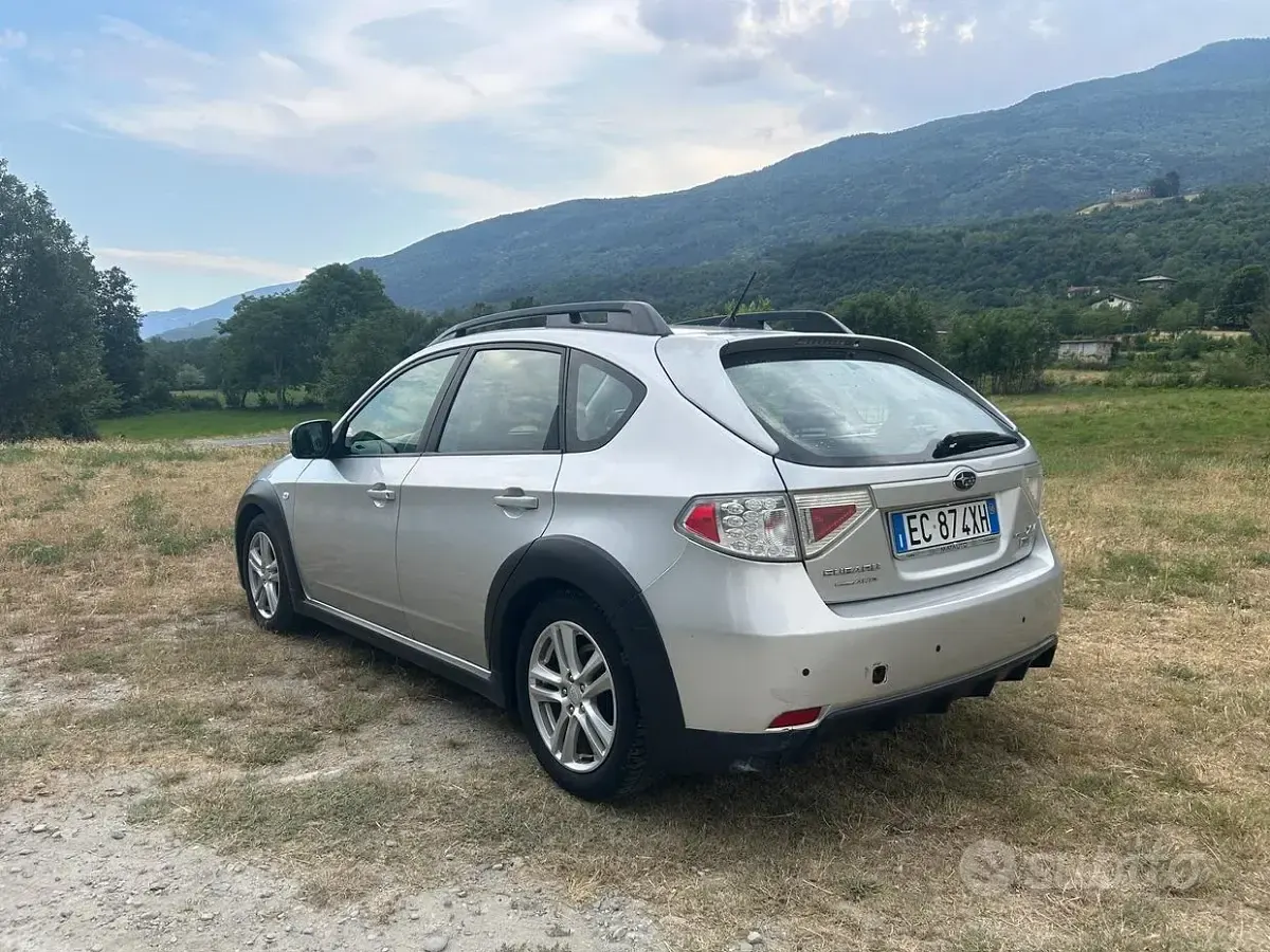 Usata Subaru Impreza Trend 150 CV (110 kW) 2010 Grigio Berlina