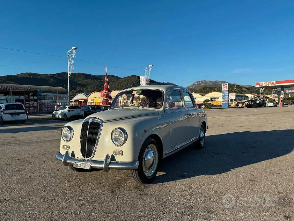Usata Lancia Appia 30 CV (22 kW) 1950 Bianco Berlina