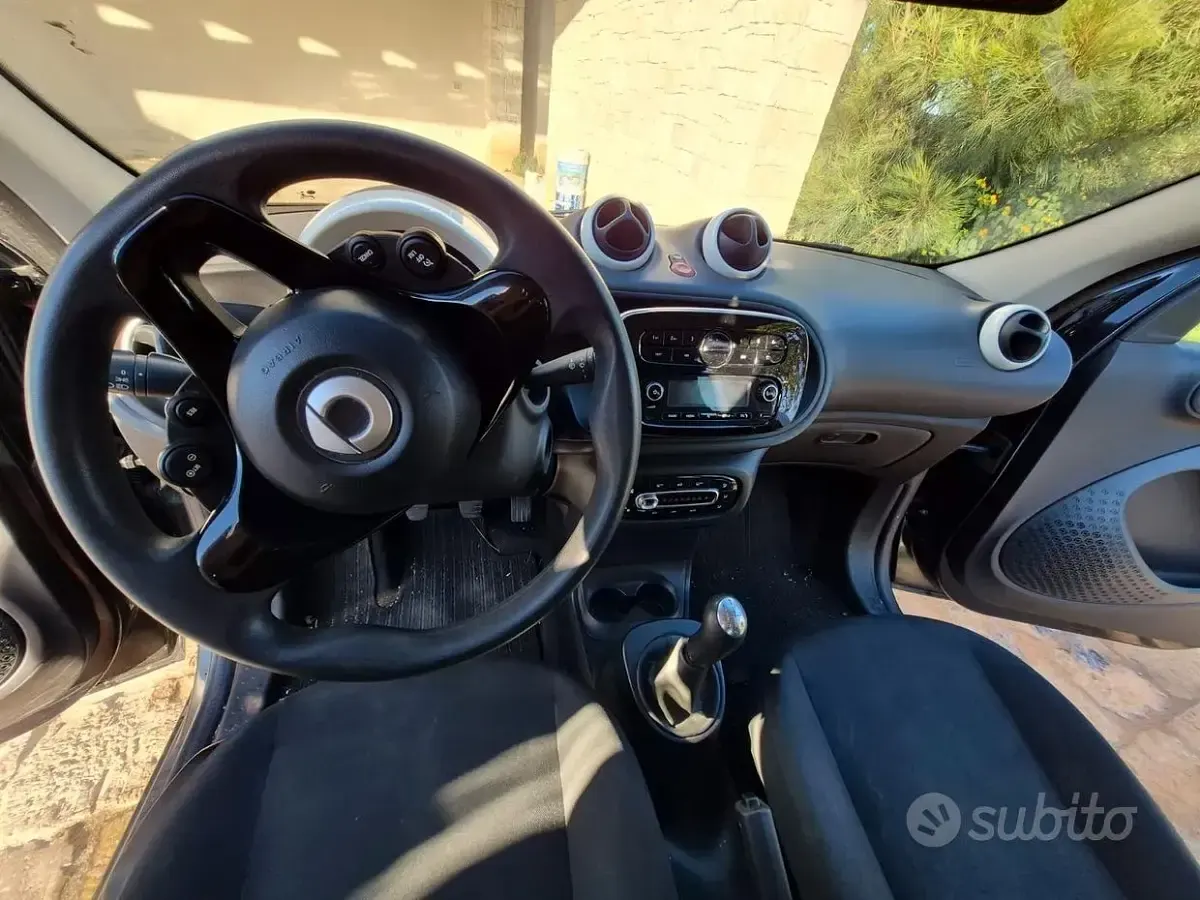 Usata Smart ForFour Brabus 71 CV (52 kW) 2019 Nero Utilitaria