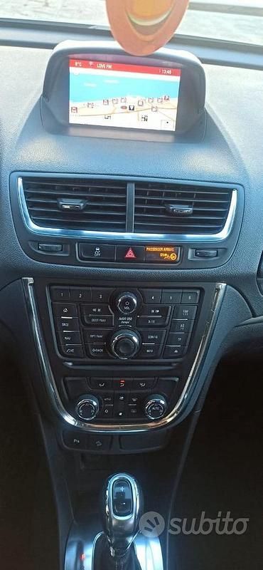 Usata Opel Mokka Cosmo 131 CV (96 kW) 2014 Bianco SUV