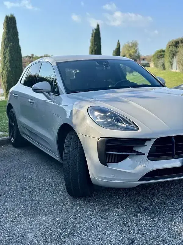 Usata Porsche Macan 354 CV (260 kW) 2019 Argento SUV