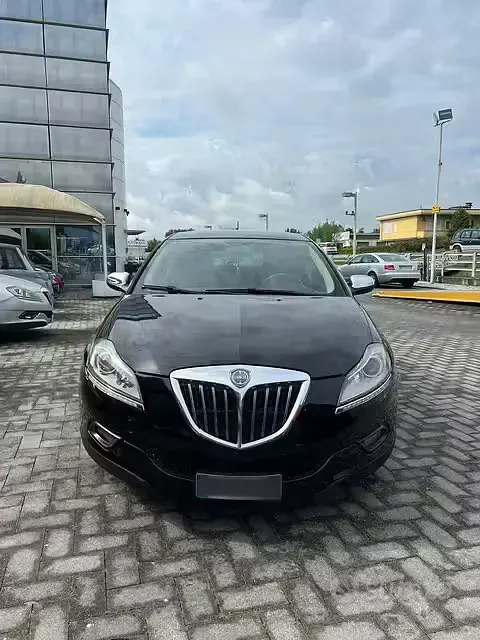 Usata Lancia Delta S 140 CV (102 kW) 2010 Nero Utilitaria