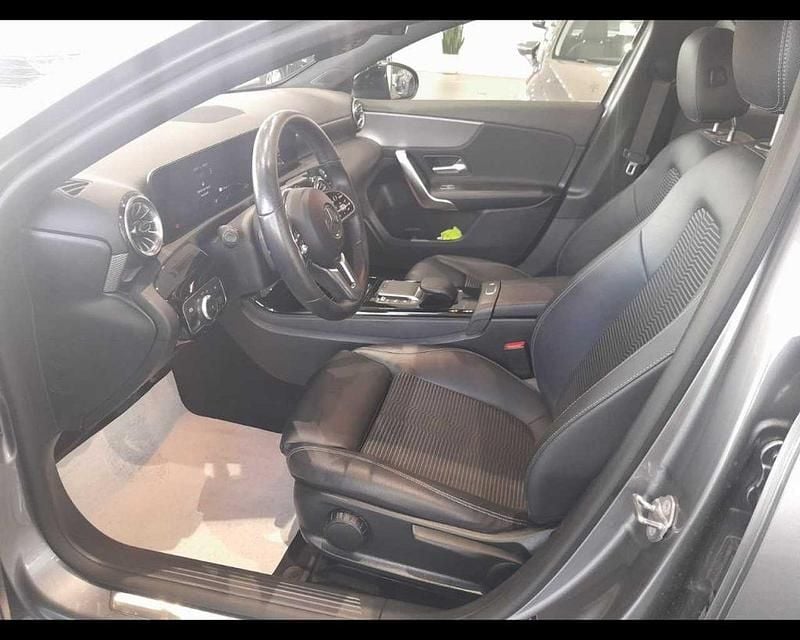 Usata Mercedes A250 161 CV (118 kW) 2022 Vari colori Berlina