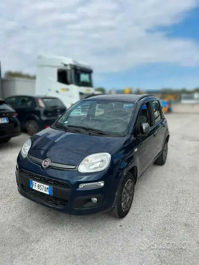 Usata Fiat Panda Lounge 80 CV (58 kW) 2017 Utilitaria