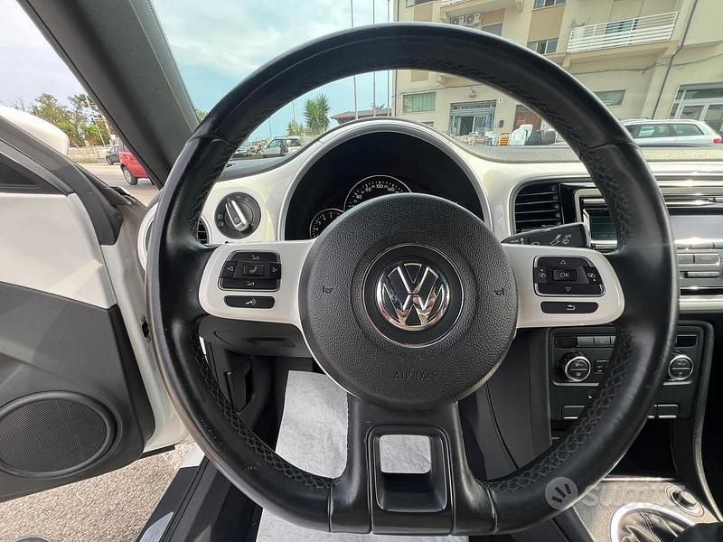Usata VW Beetle 2012 Bianco Utilitaria