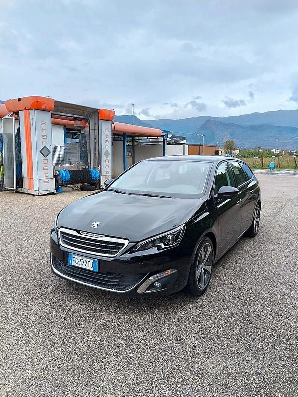 Nero Usata 2016 Peugeot 308 SW Business-Line Station wagon | 8999 € (Buon prezzo) - Immagine 1/4